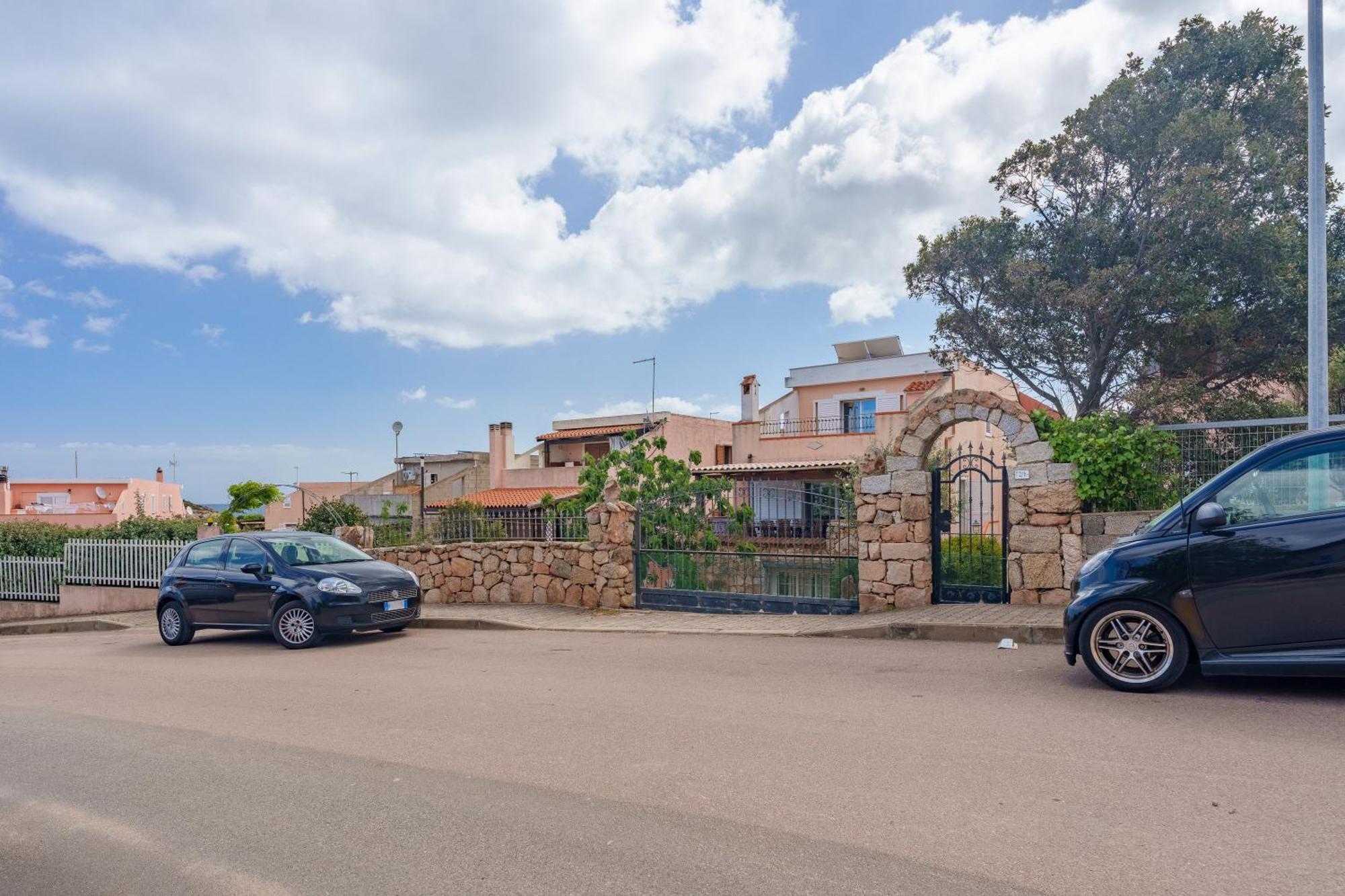 Villa Alfredo Golfo Aranci Eksteriør billede